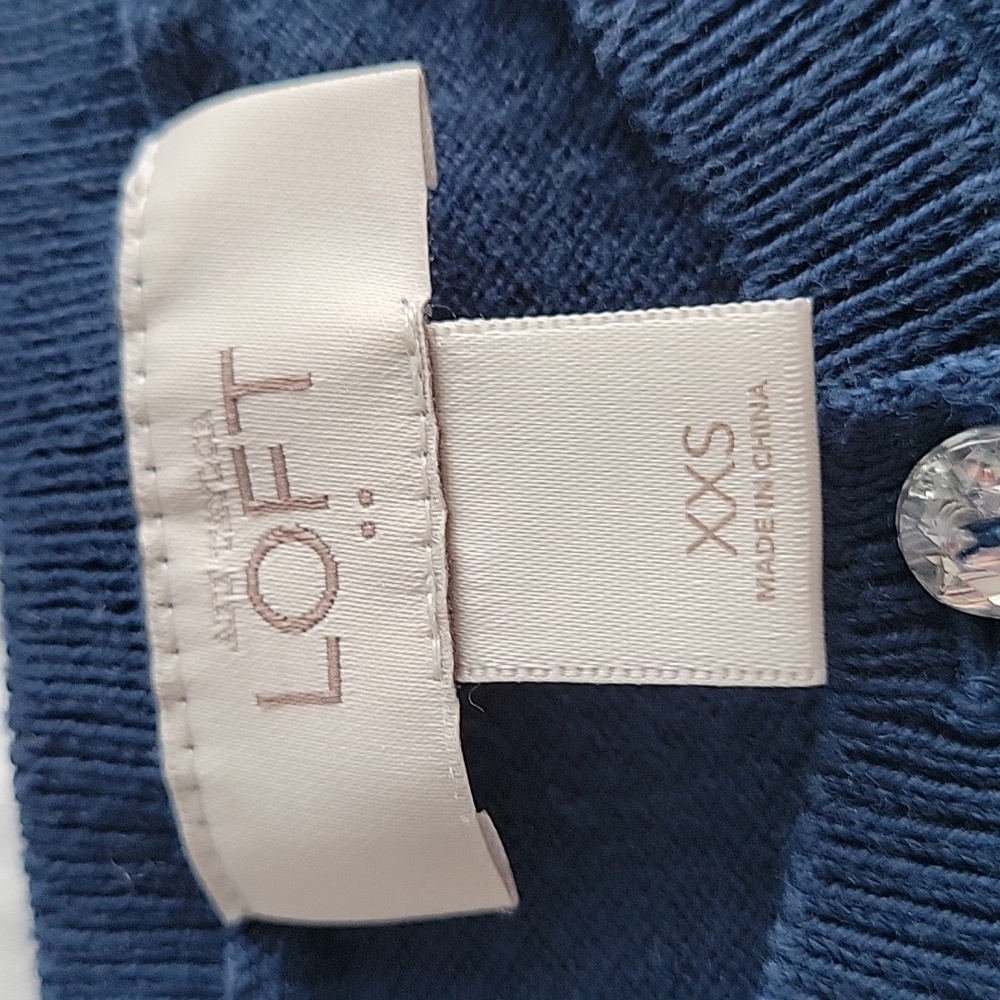 LOFT Cardigan - Picture 2 of 5